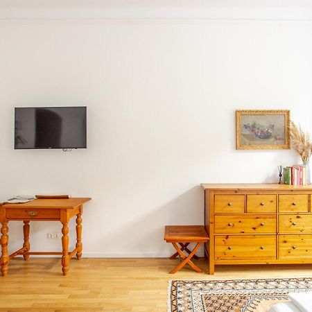 Gemuetliche Wohnung Nur 15 Minuten Ins Stadtzentrum Bécs Kültér fotó