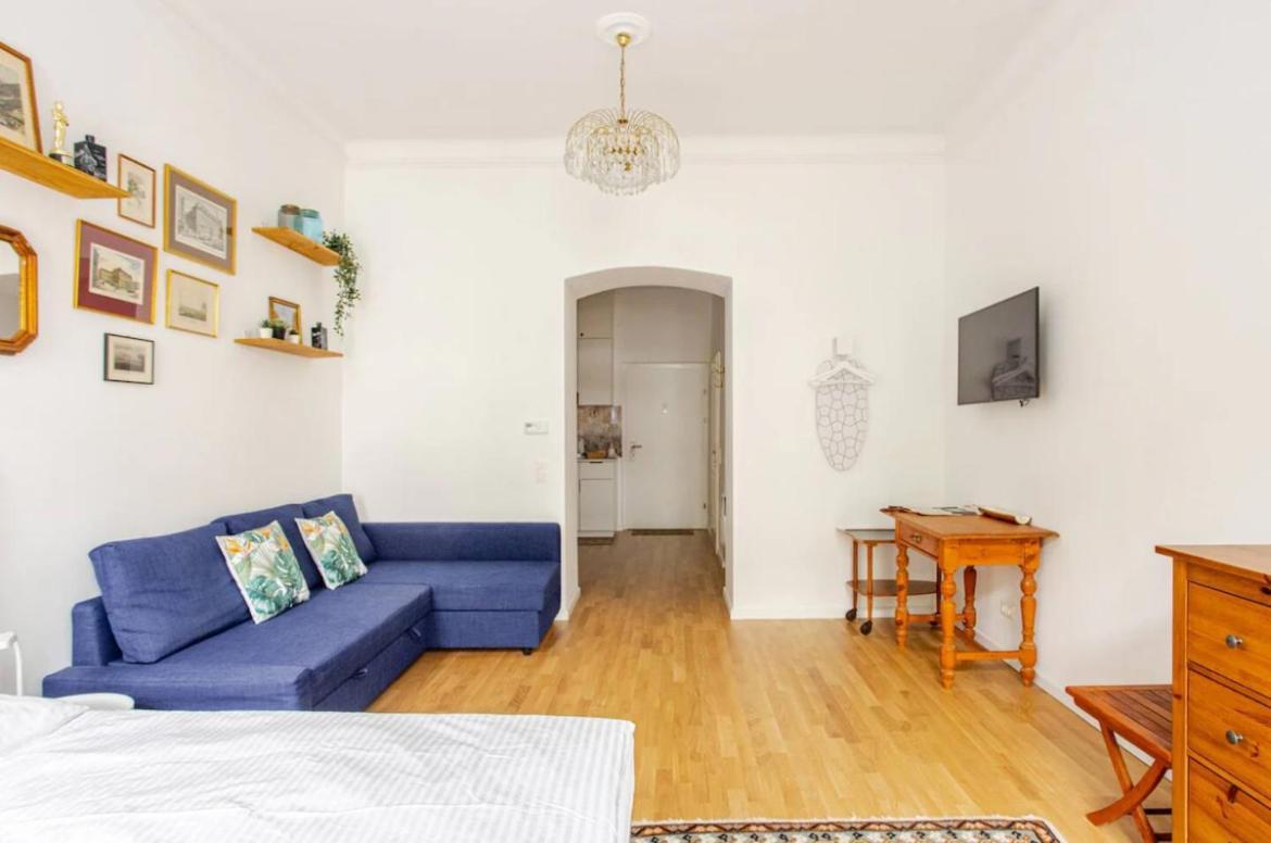 Gemuetliche Wohnung Nur 15 Minuten Ins Stadtzentrum Bécs Kültér fotó
